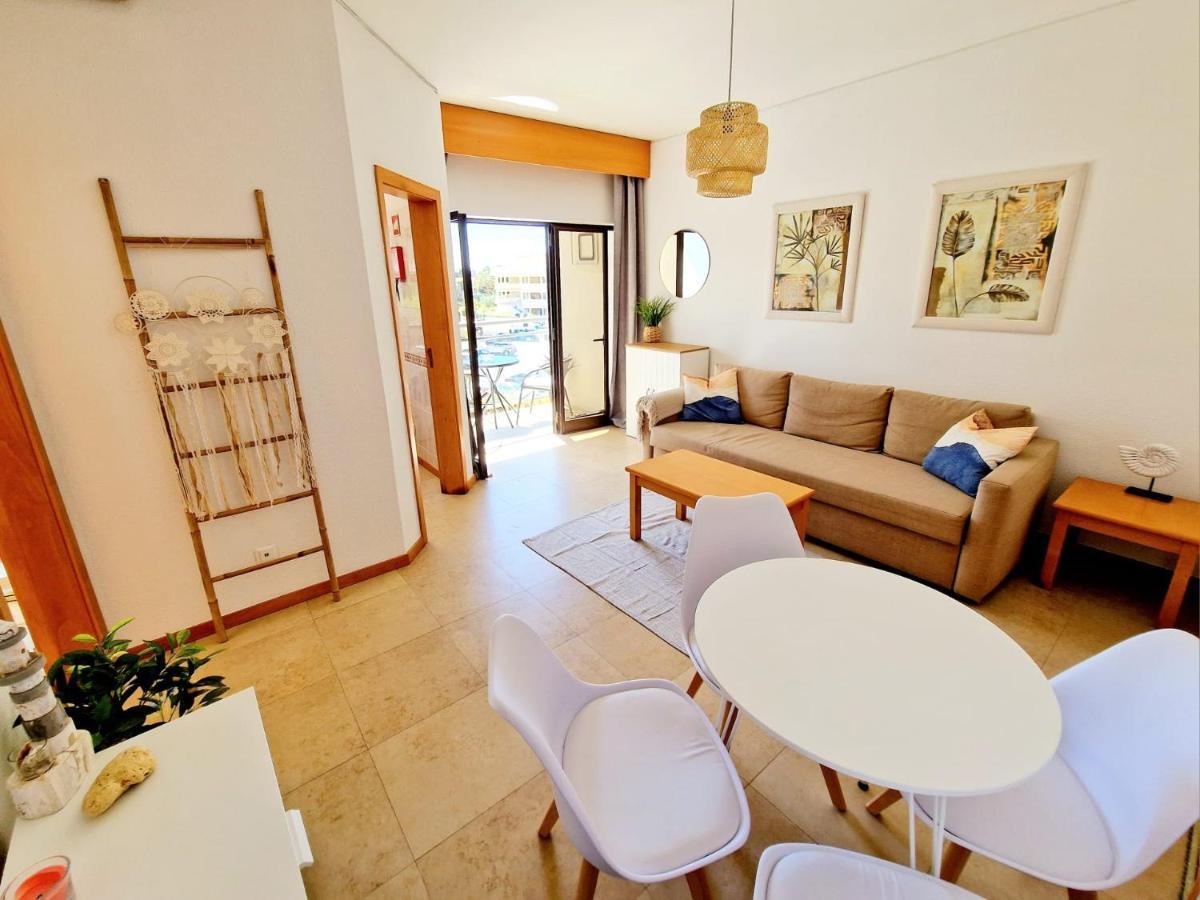 Zarco - Cosy Apartment In Vilamoura With A Balcony With View To The 2 Swimming Pools - Near The Beach & The Marina กัวเตย์รา ภายนอก รูปภาพ