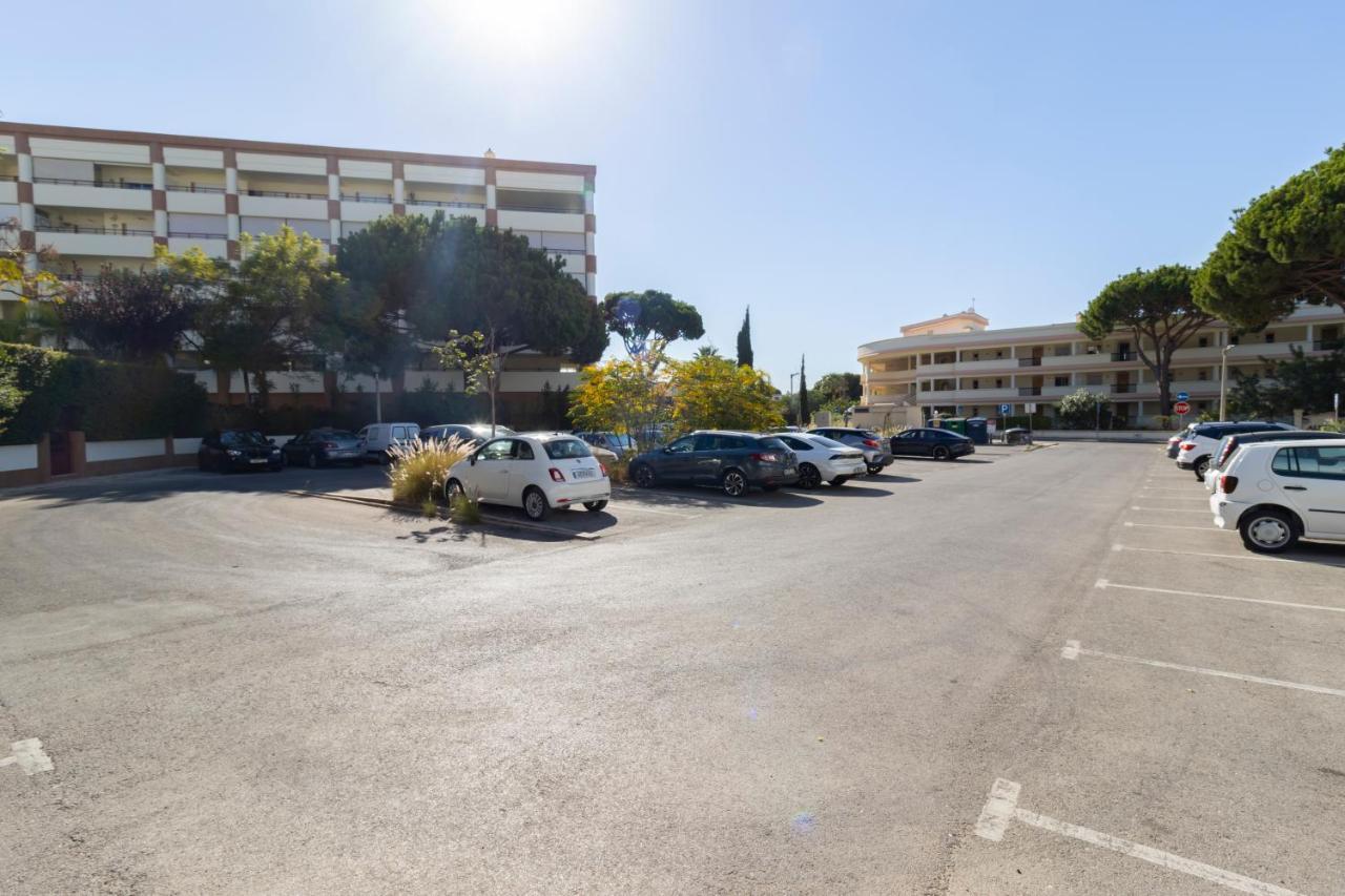 Zarco - Cosy Apartment In Vilamoura With A Balcony With View To The 2 Swimming Pools - Near The Beach & The Marina กัวเตย์รา ภายนอก รูปภาพ