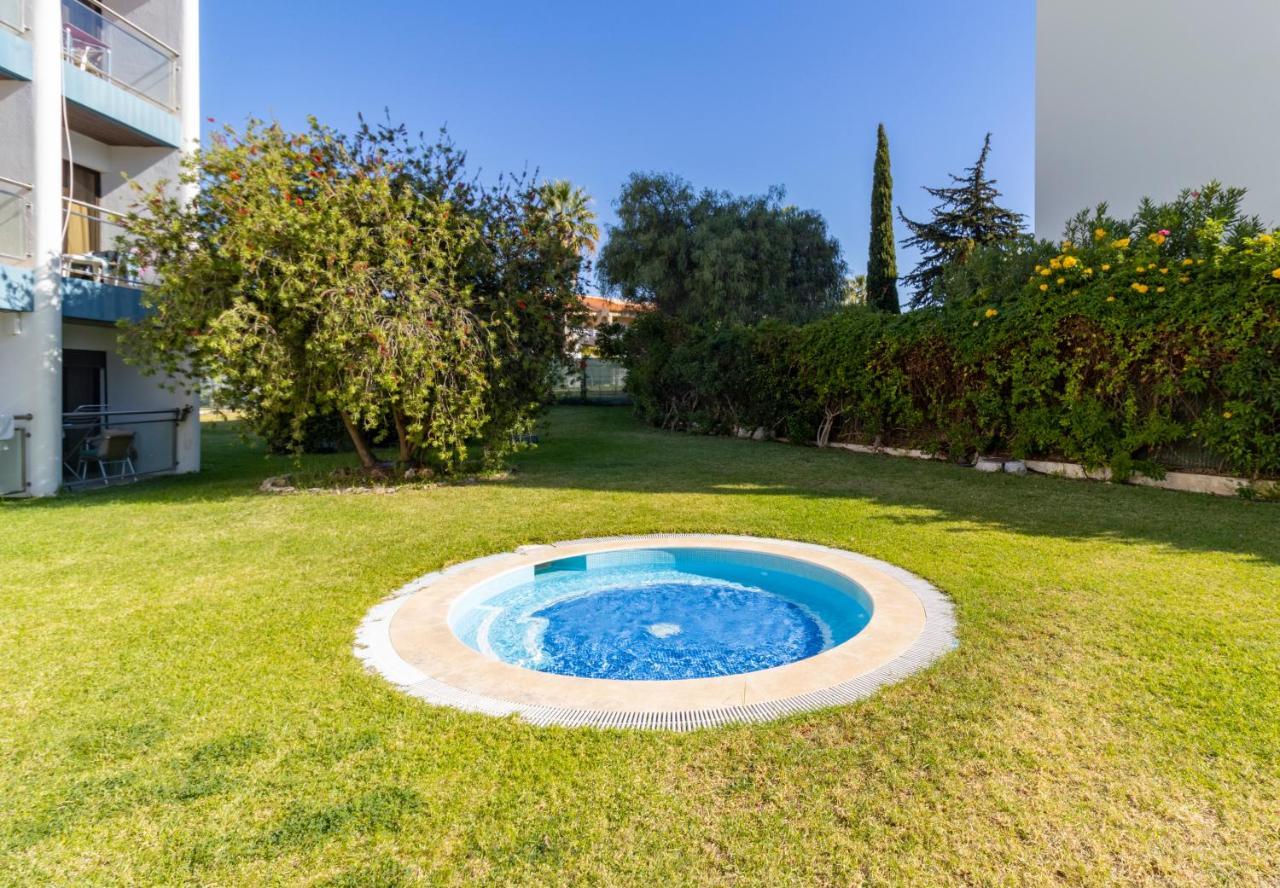Zarco - Cosy Apartment In Vilamoura With A Balcony With View To The 2 Swimming Pools - Near The Beach & The Marina กัวเตย์รา ภายนอก รูปภาพ